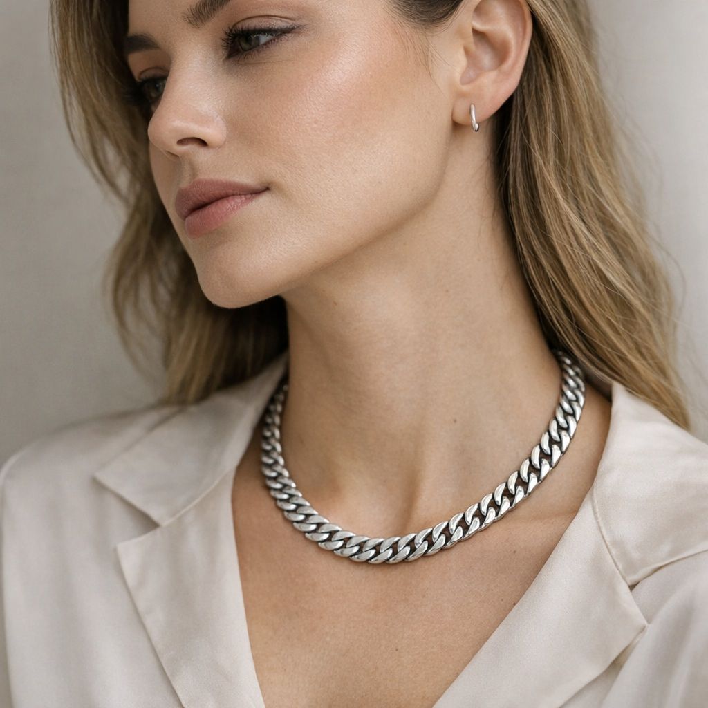 silver-925-jewelry-hero Premium sterling silver 925 jewelry collection