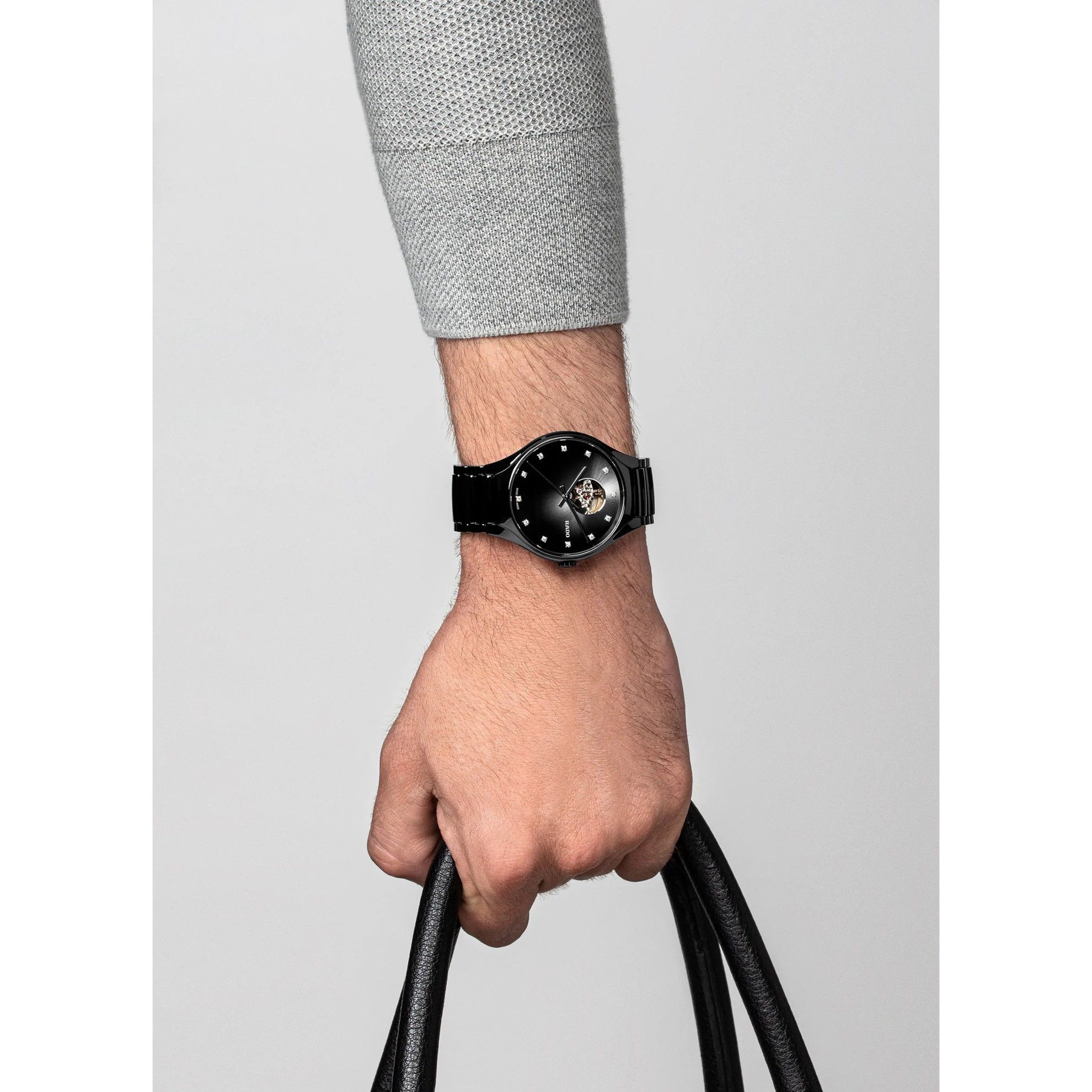 ���� �� ������� ������� RADO True Round Secret Diamonds R27107732 / R61073073